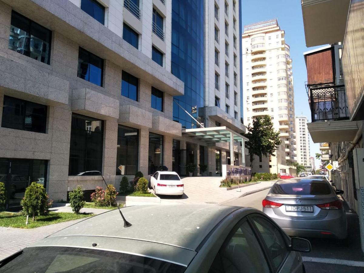 Apartment On The Delara Aliyeva Street Bakú Exterior foto
